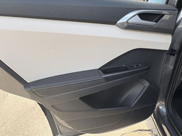 Volkswagen Taos SEL 4MOTION 2025