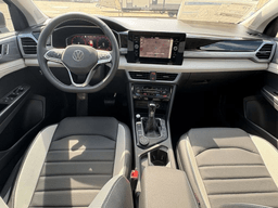 Volkswagen Taos SEL 4MOTION 2025