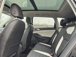 Volkswagen Taos SEL 4MOTION 2026