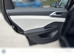 Volkswagen Taos SEL 4MOTION 2026