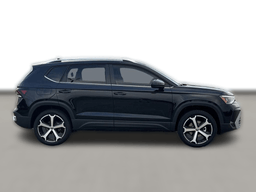 Volkswagen Taos SEL 4MOTION 2025