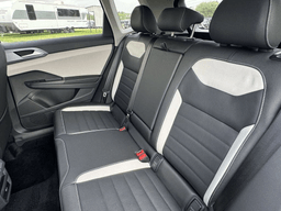 Volkswagen Taos SEL 4MOTION 2025