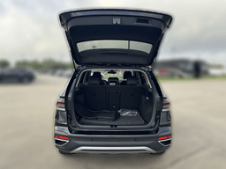 Volkswagen Taos SEL 4MOTION 2025