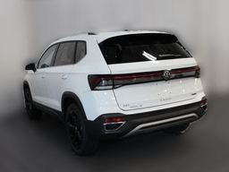 Volkswagen Taos SEL 4MOTION 2025