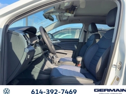 Volkswagen Taos SEL 4MOTION 2026