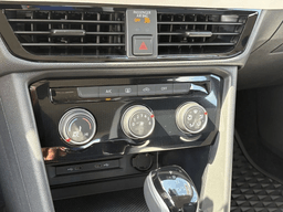 Volkswagen Taos S FWD 2025