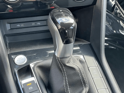 Volkswagen Taos S FWD 2026