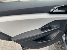 Volkswagen Taos S FWD 2026