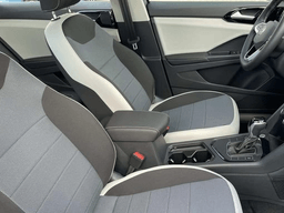 Volkswagen Taos S FWD 2026