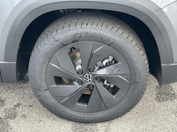 Volkswagen Taos S FWD 2026