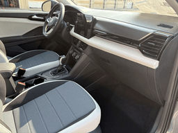 Volkswagen Taos S FWD 2025