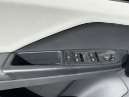 Volkswagen Taos S FWD 2025