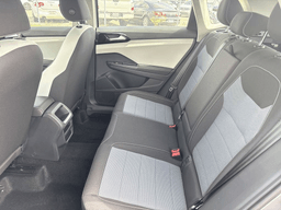 Volkswagen Taos S FWD 2025