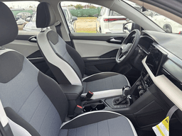 Volkswagen Taos S FWD 2025