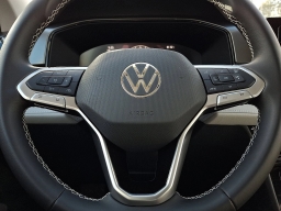 Volkswagen Taos S FWD 2026