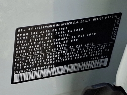 Volkswagen Taos S FWD 2026