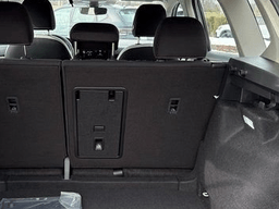 Volkswagen Taos S FWD 2026