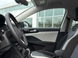 Volkswagen Taos S FWD 2026