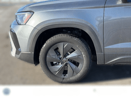 Volkswagen Taos S FWD 2026