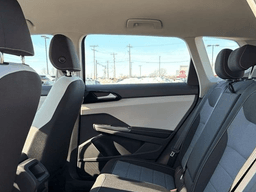 Volkswagen Taos S 4MOTION 2026