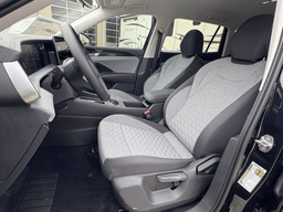 Volkswagen Tiguan S 2.0T FWD 2025