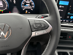 Volkswagen Tiguan S 2.0T FWD 2025