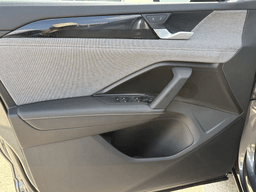 Volkswagen Tiguan S 2.0T FWD 2025