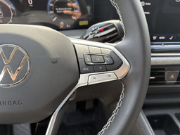 Volkswagen Tiguan S 2.0T FWD 2025