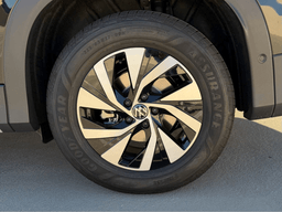 Volkswagen Tiguan S 2.0T FWD 2026