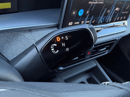 Volkswagen Tiguan S 2.0T FWD 2026