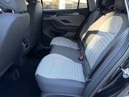 Volkswagen Tiguan S 2.0T FWD 2026