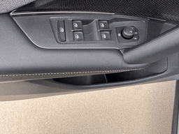 Volkswagen Tiguan S 2.0T FWD 2025