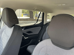 Volkswagen Tiguan S 2.0T FWD 2026