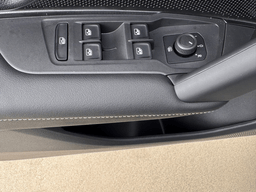 Volkswagen Tiguan S 2.0T FWD 2025