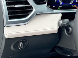 Volkswagen Taos SE FWD 2025