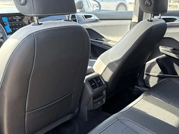 Volkswagen Taos SE FWD 2025