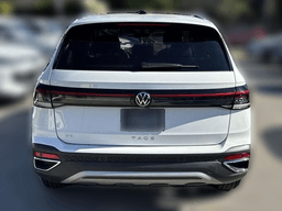 Volkswagen Taos SE FWD 2025