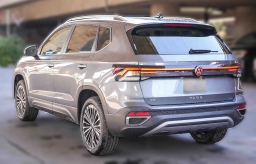 Volkswagen Taos SE FWD 2026