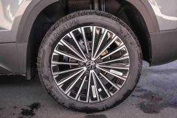 Volkswagen Taos SE FWD 2026