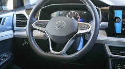 Volkswagen Taos SE FWD 2026