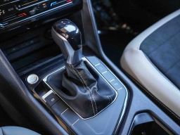 Volkswagen Taos SE FWD 2026