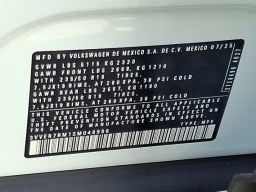 Volkswagen Tiguan SE 2.0T 4MOTION 2025