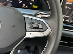 Volkswagen Tiguan SE 2.0T FWD 2026