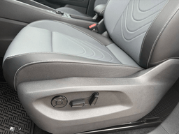 Volkswagen Tiguan SE 2.0T FWD 2025