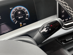 Volkswagen Tiguan SE 2.0T FWD 2025