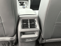 Volkswagen Tiguan SE 2.0T FWD 2025