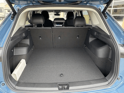 Volkswagen Tiguan SE 2.0T FWD 2025