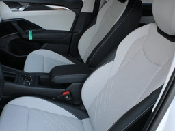 Volkswagen Tiguan SE 2.0T FWD 2025