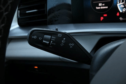 Volkswagen Tiguan SE 2.0T FWD 2025