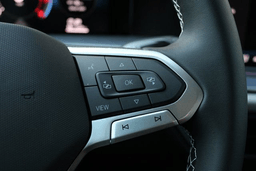 Volkswagen Tiguan SE 2.0T FWD 2025